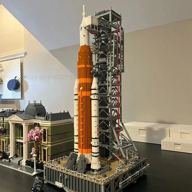 Miniso Disney 2024 New 10341 Artemis Space Launch System Building Block Mars Exploration Model Bricks Toys for Kids Adult Gifts
